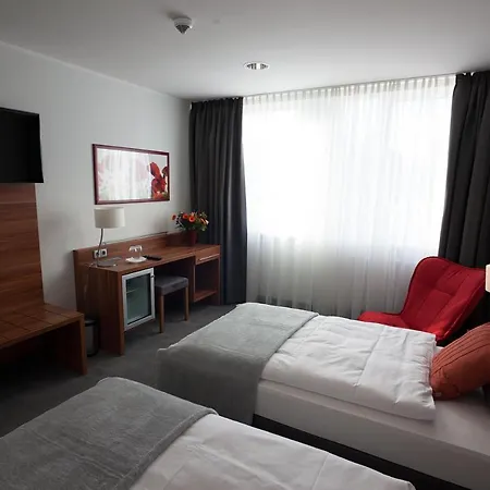 Burgholz Hotel Stockheim (Duren)