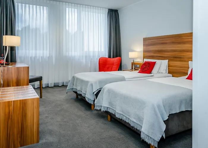 Burgholz Hotel Stockheim (Duren)