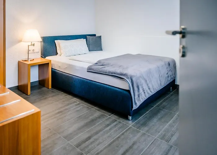 Burgholz Hotel Stockheim (Duren)